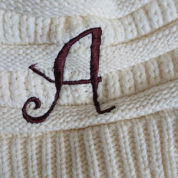 C.C exclusive Knit Cream color Beanie - A - Picture 3 of 11